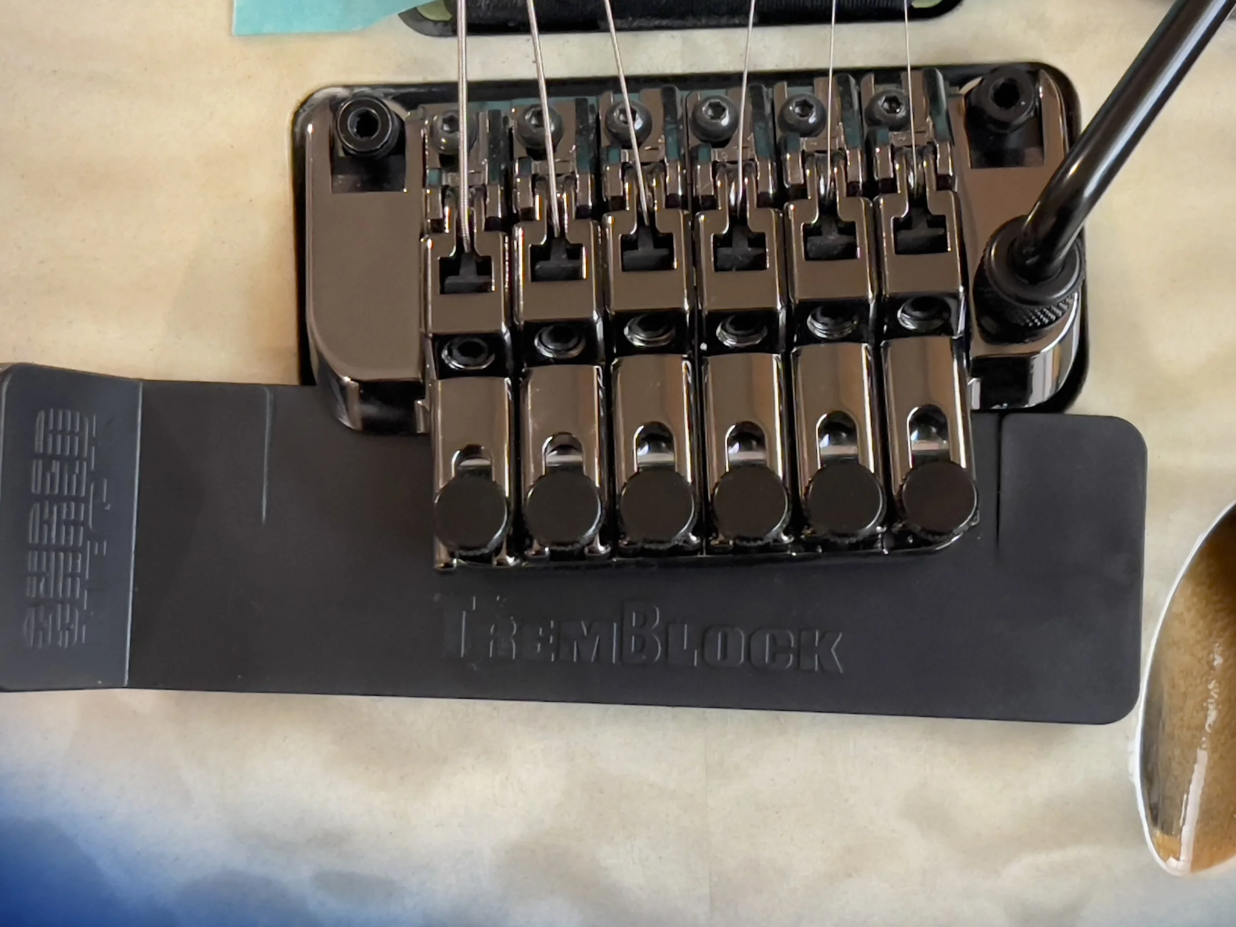 Review : Ibanez Nita Strauss JIVA JR — That Guitar Lover